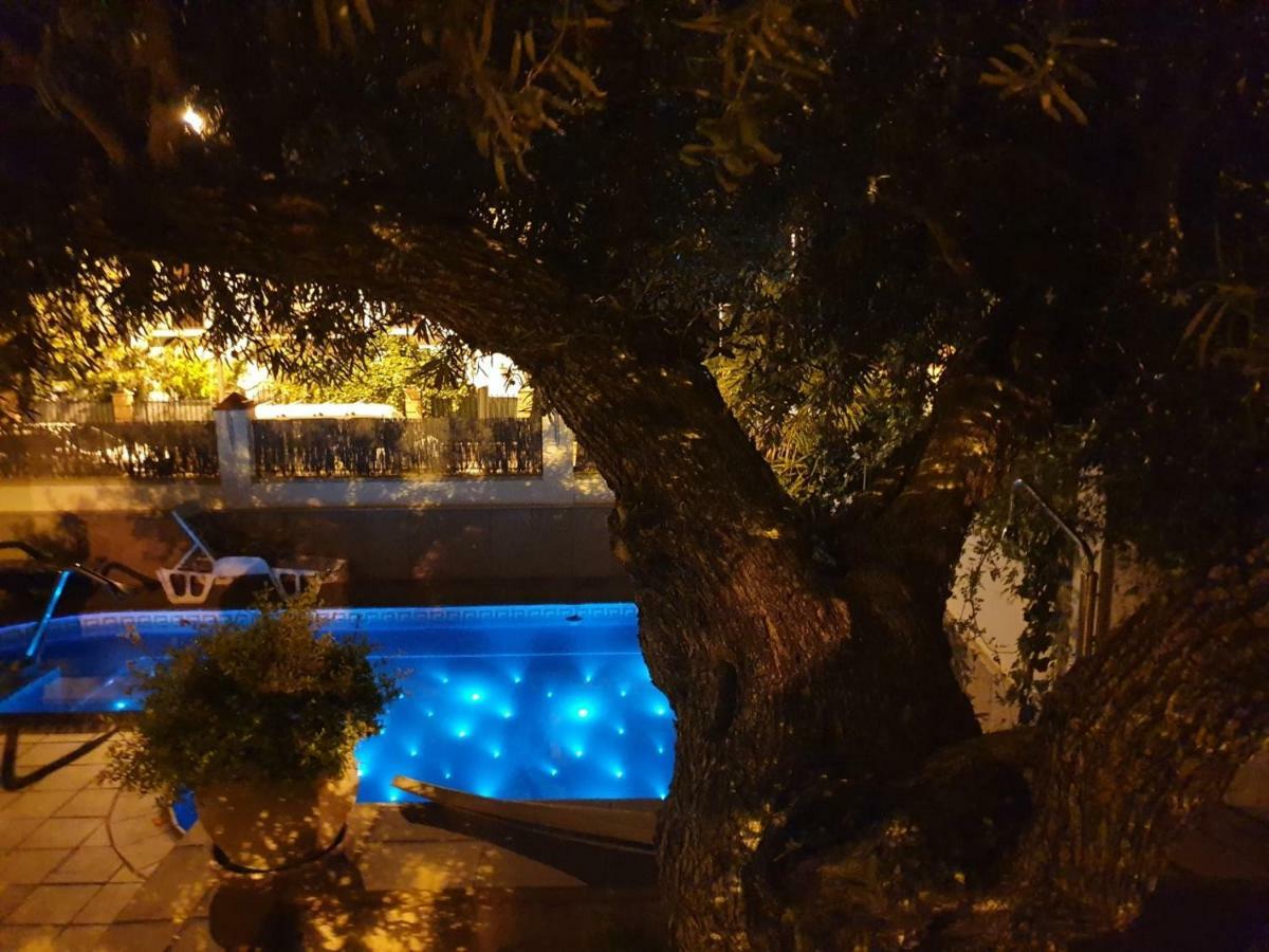 Alojamiento El Olivo Ronda Bagian luar foto